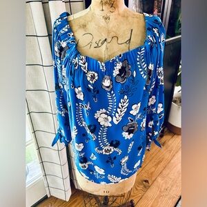 Express Floral Blouse